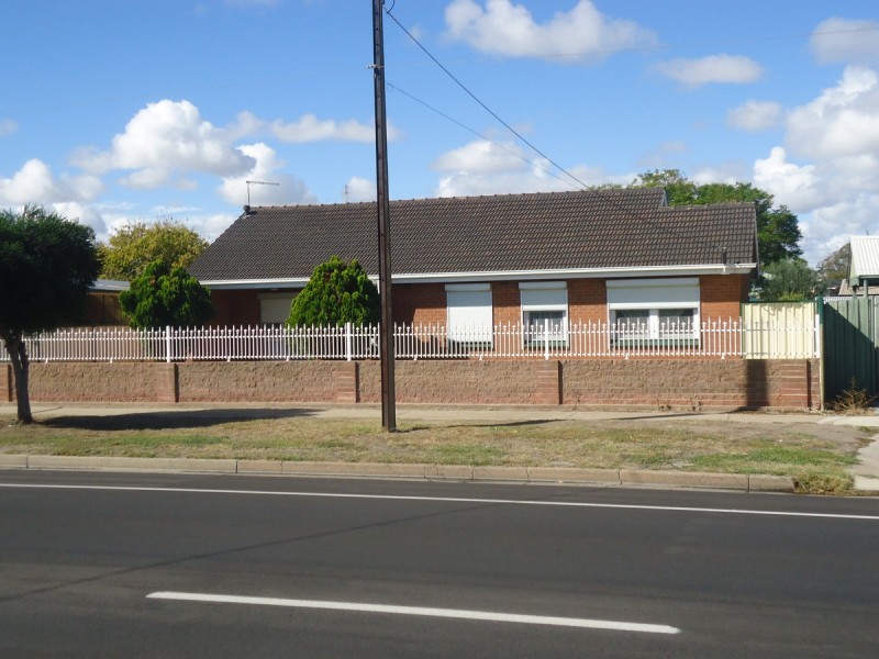 400 Victoria Road, Taperoo SA 5017
