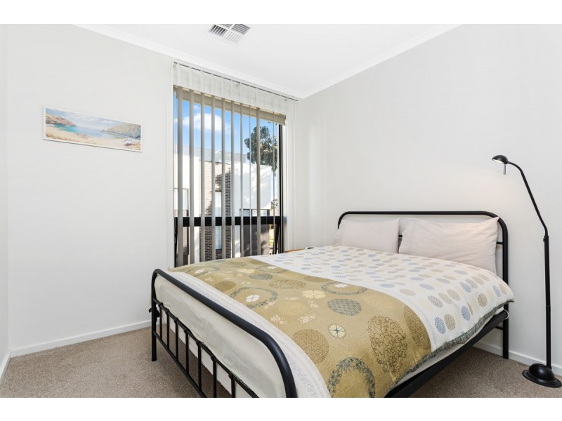 17 Crighton Avenue, Royal Park SA 5014