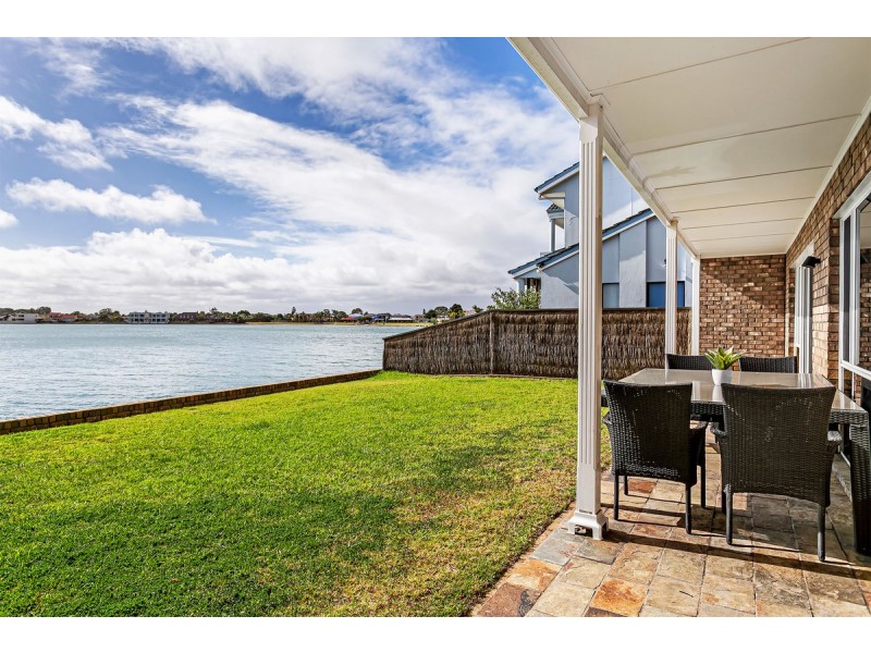 8 Siesta Court, West Lakes SA 5021