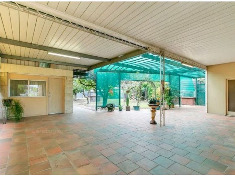 15 Kingborn Avenue, Seaton SA 5023