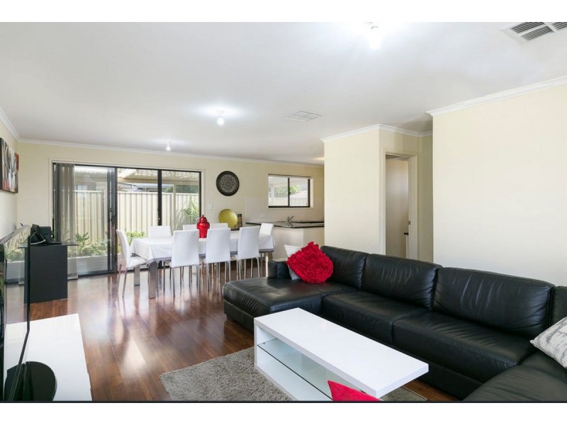 24 Nicholls Terrace, Woodville West SA 5011