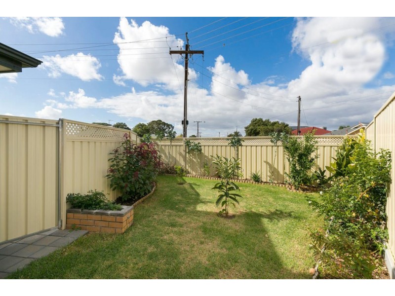 24 Nicholls Terrace, Woodville West SA 5011