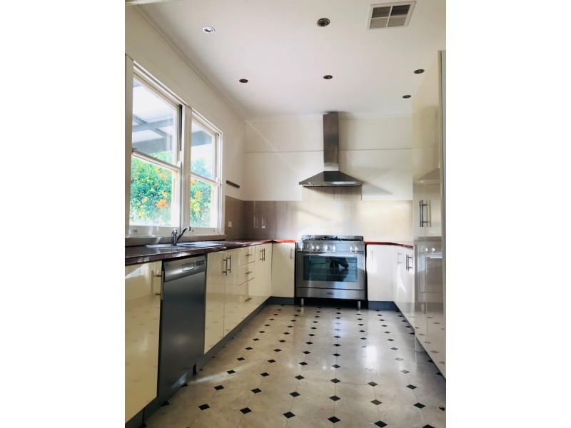 14 Victoria Street, Albert Park SA 5014