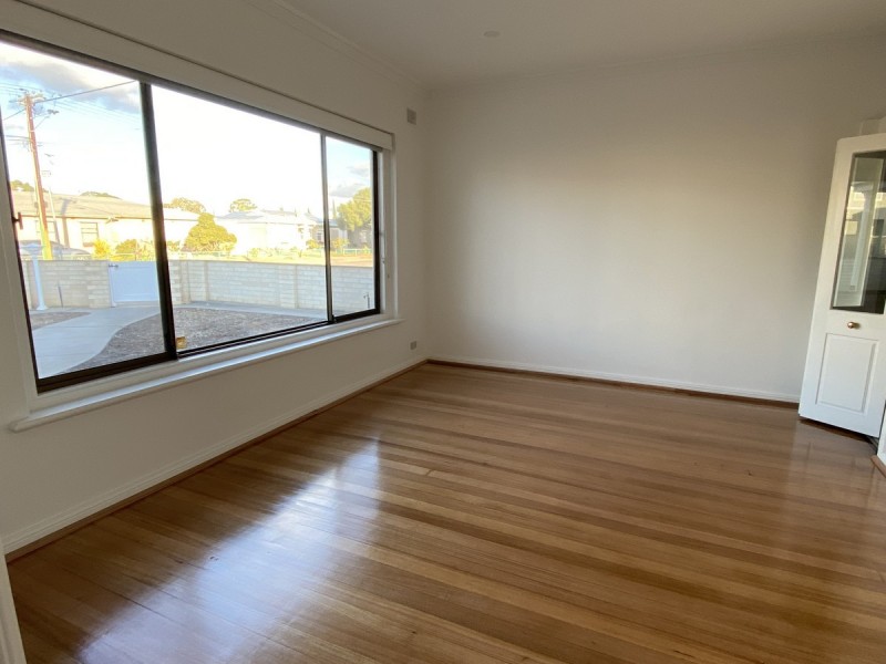 24 Mill Street, Seaton SA 5023