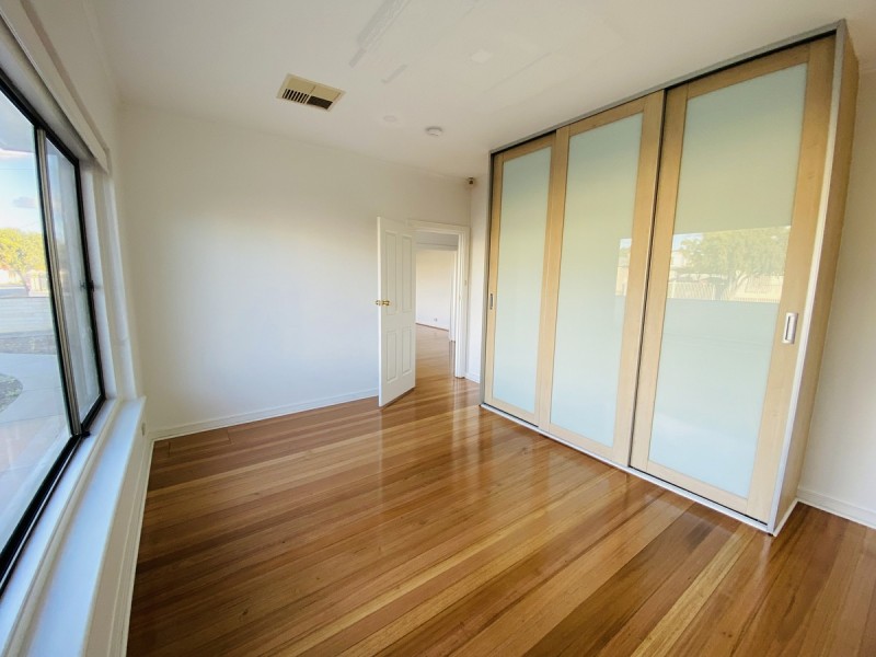 24 Mill Street, Seaton SA 5023