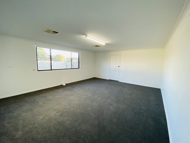 24 Mill Street, Seaton SA 5023