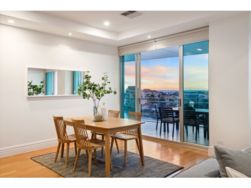64/155 Brebner Drive, West Lakes SA 5021