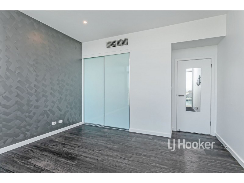 703/1-2 Tarni Court, New Port SA 5015