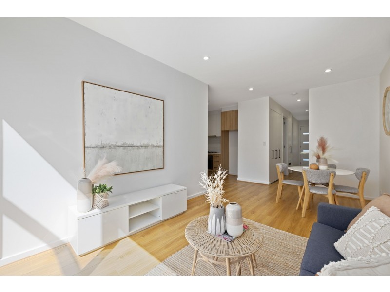 5 John Street, Flinders Park SA 5025