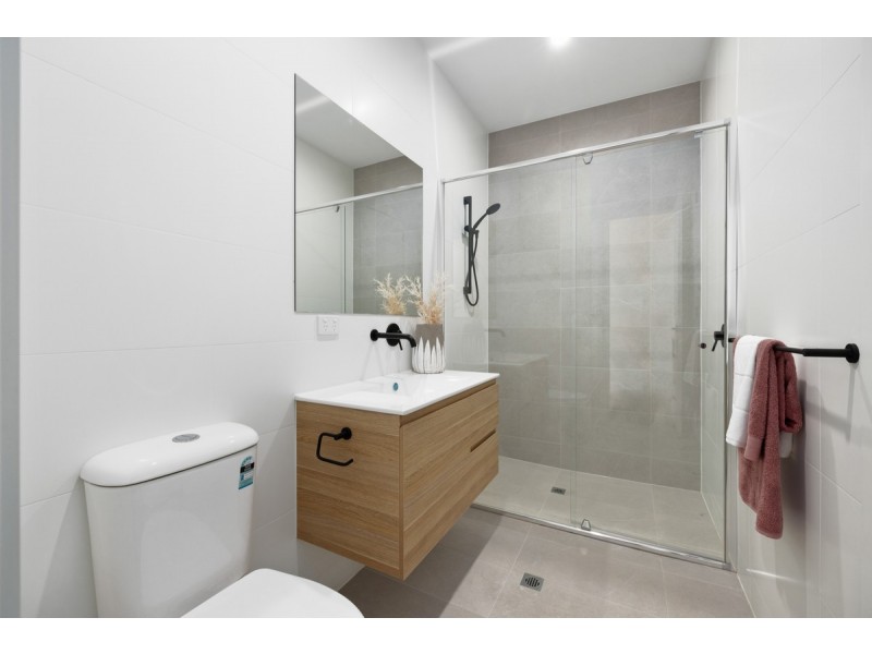 5 John Street, Flinders Park SA 5025