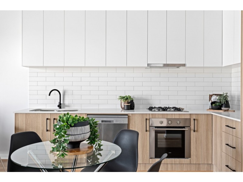 5 John Street, Flinders Park SA 5025