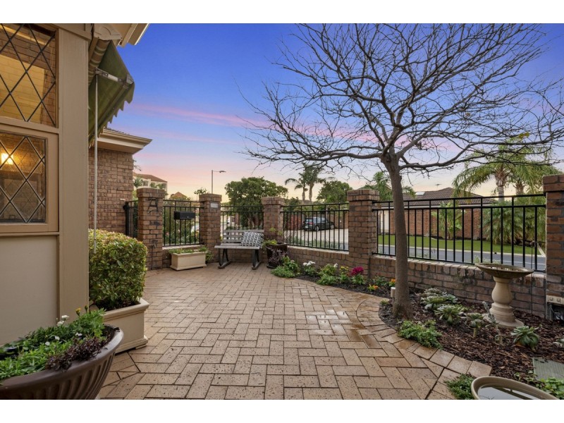 21 Martin Court, West Lakes SA 5021