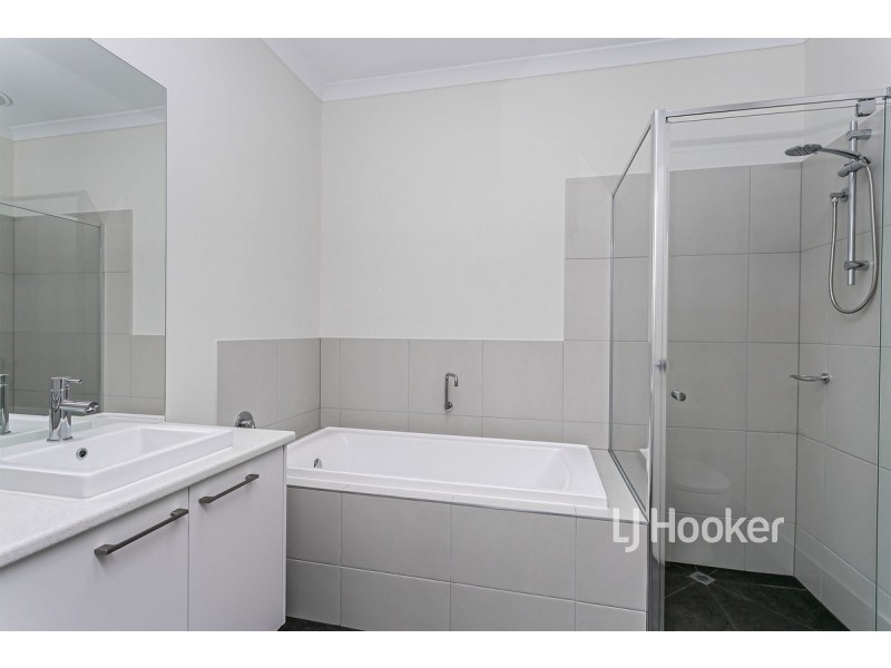 113 Troubridge Drive, West Lakes SA 5021