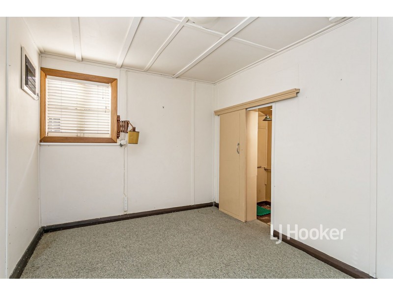 2/6 Seaview Road, West Beach SA 5024