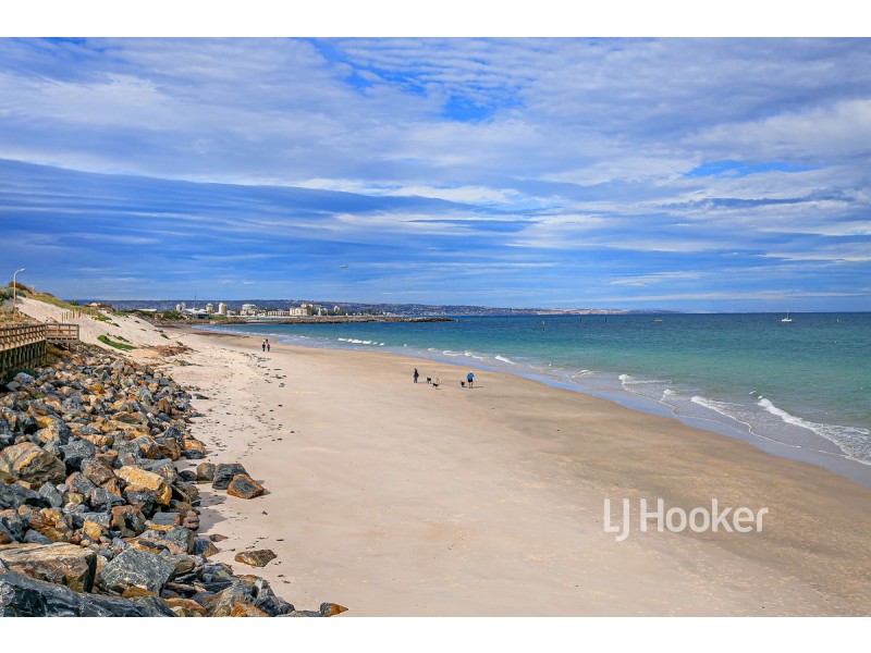 3/6 Seaview Road, West Beach SA 5024