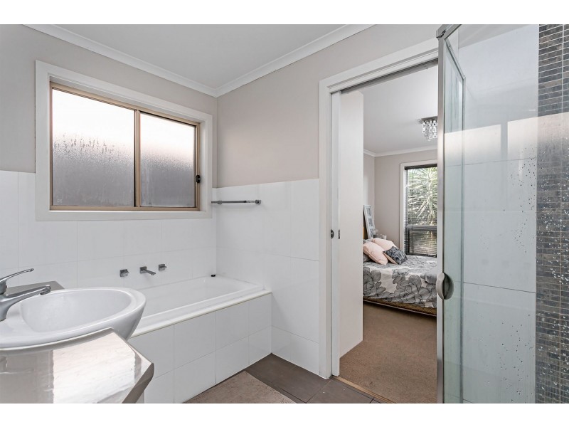 1/3 Stephen Terrace, Grange SA 5022