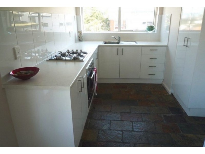 17/194 Seaview Road, Henley Beach South SA 5022