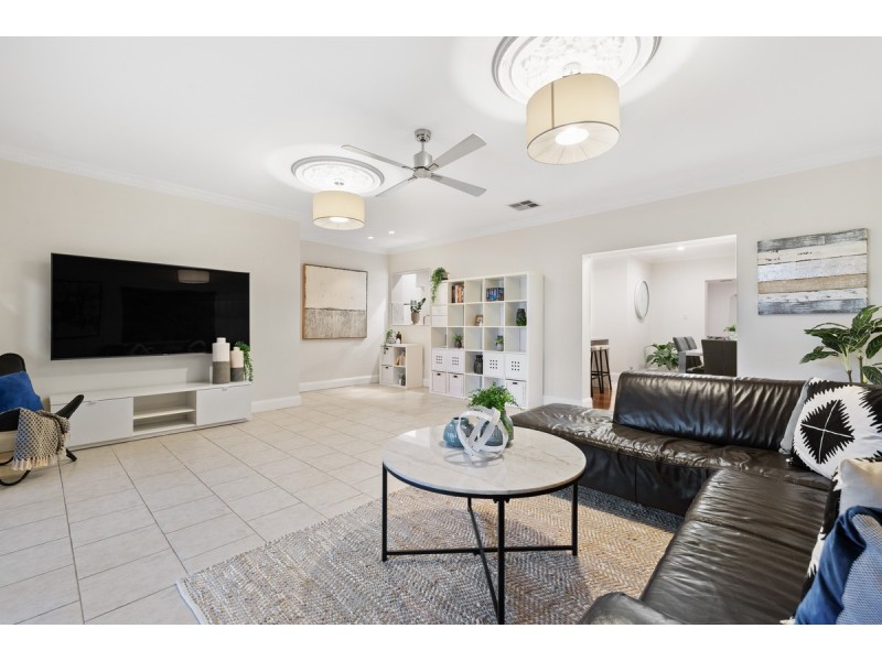 26 Whimpress Avenue, Findon SA 5023