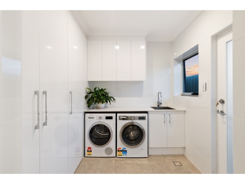 26 Whimpress Avenue, Findon SA 5023