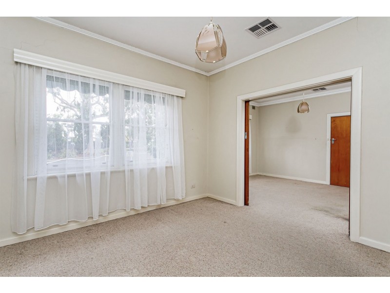 16a Aroha Terrace, Black Forest SA 5035