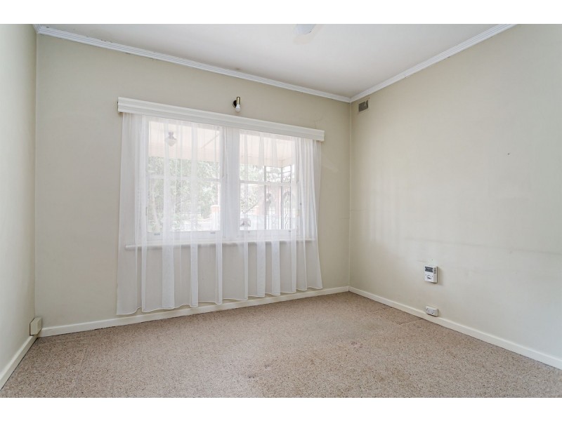 16a Aroha Terrace, Black Forest SA 5035