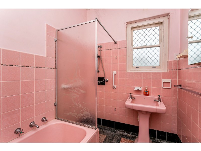 16a Aroha Terrace, Black Forest SA 5035