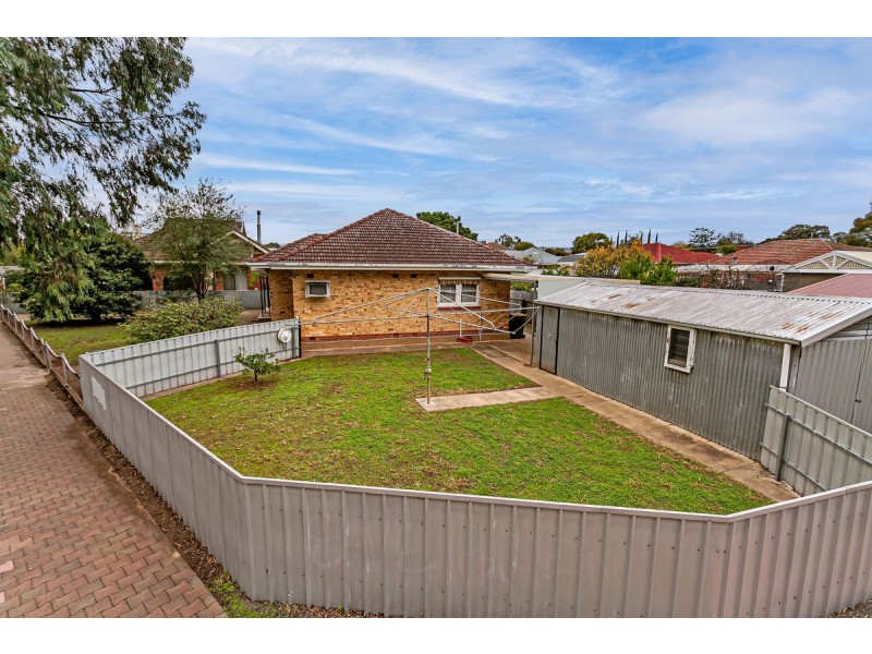 16a Aroha Terrace, Black Forest SA 5035