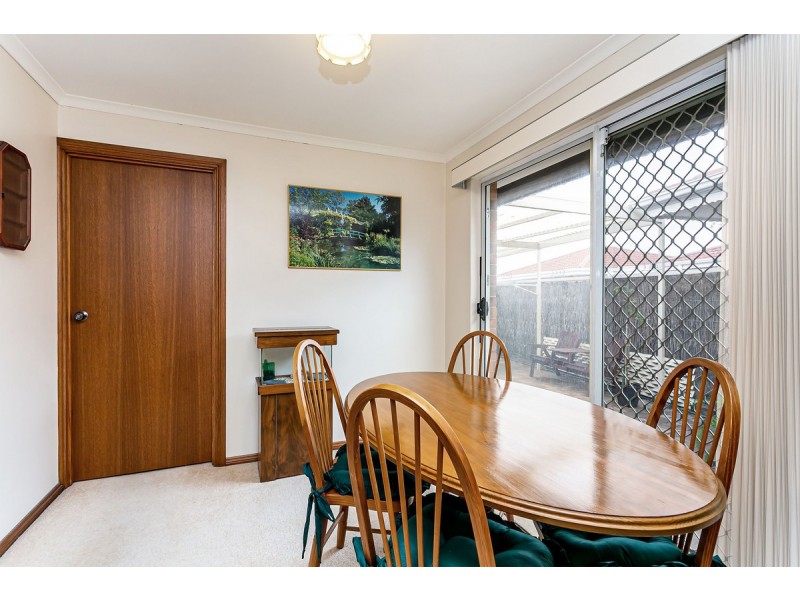 2/9 Hansen Court, West Lakes Shore SA 5020