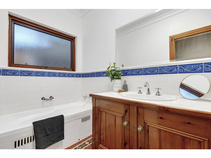 21 Martin Court, West Lakes SA 5021