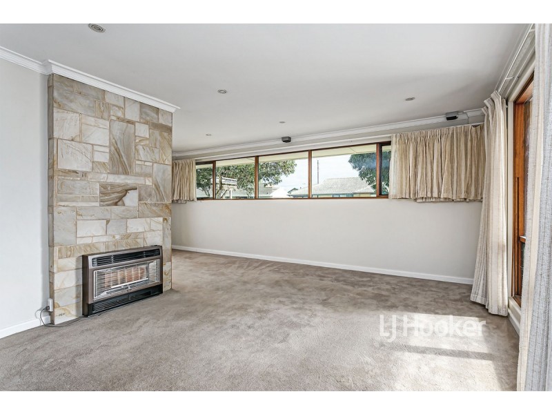 12 Zephyr Grove, Semaphore Park SA 5019