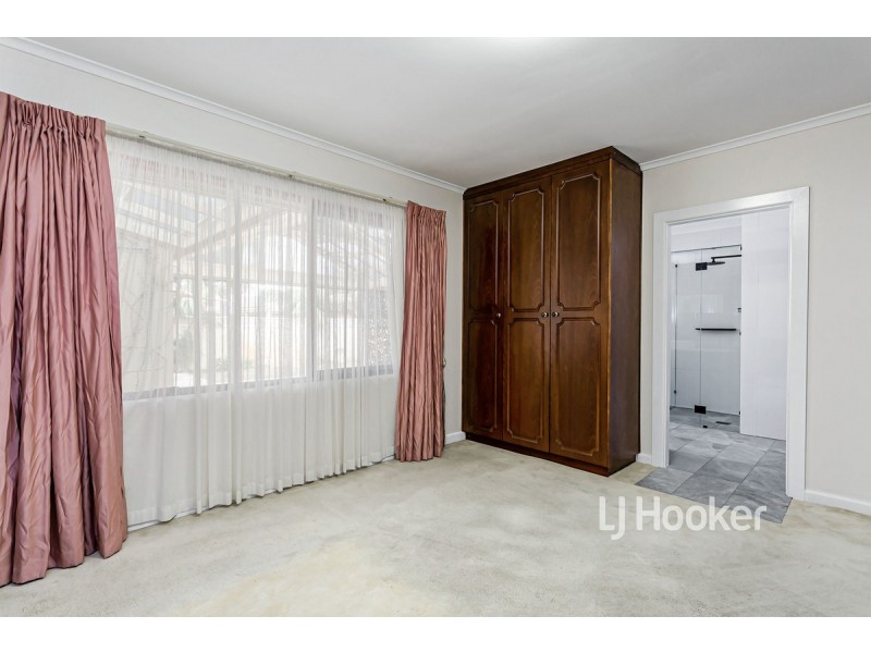 12 Zephyr Grove, Semaphore Park SA 5019