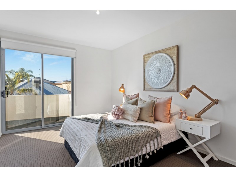 7/7 St Kitts Place, Mawson Lakes SA 5095
