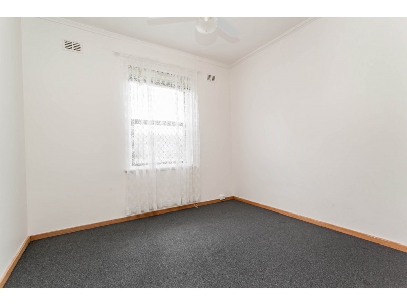 23 Raymond Avenue, Seaton SA 5023