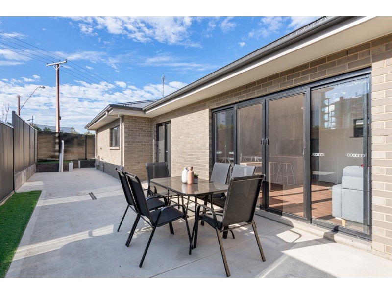 55 Causeway Road, Glanville SA 5015