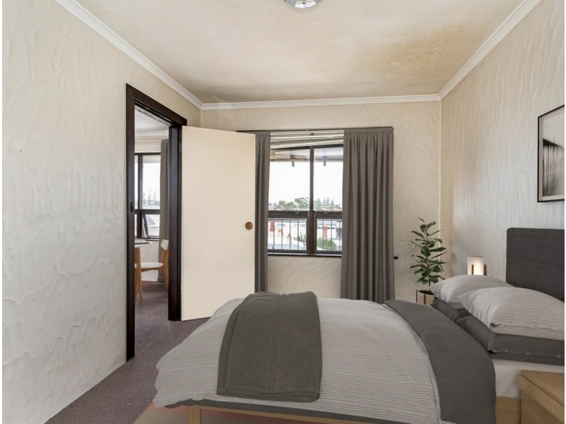 18/21 Sturt Street, Glenelg North SA 5045