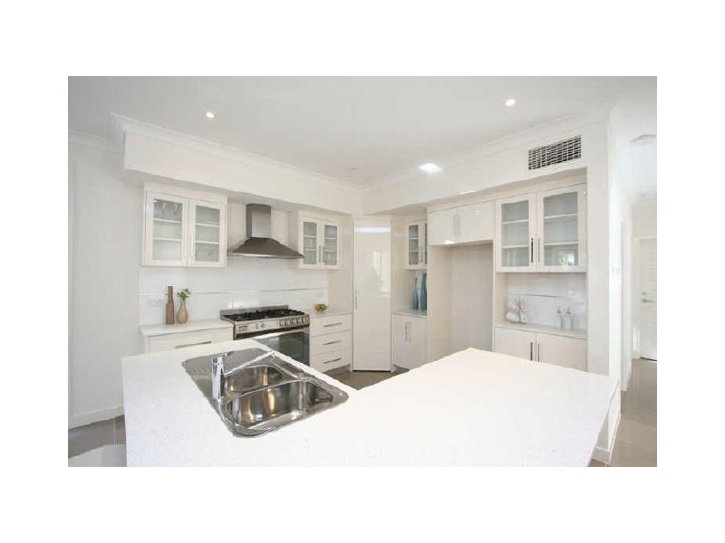 9 Gosse Ave, Glenelg North SA 5045