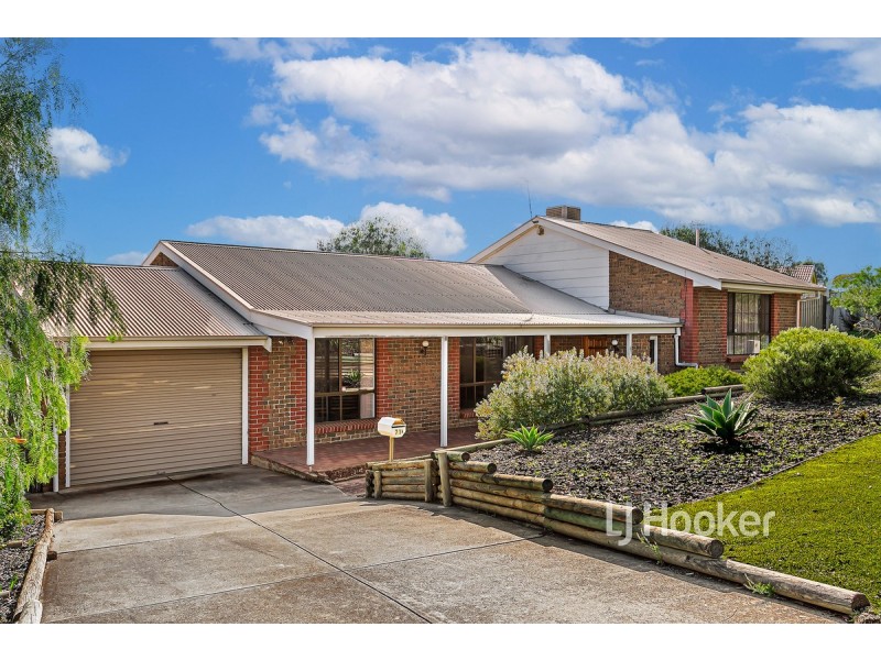 71a Coomurra Drive, Salisbury Heights SA 5109