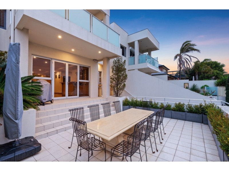 34a Seaview Road, Tennyson SA 5022