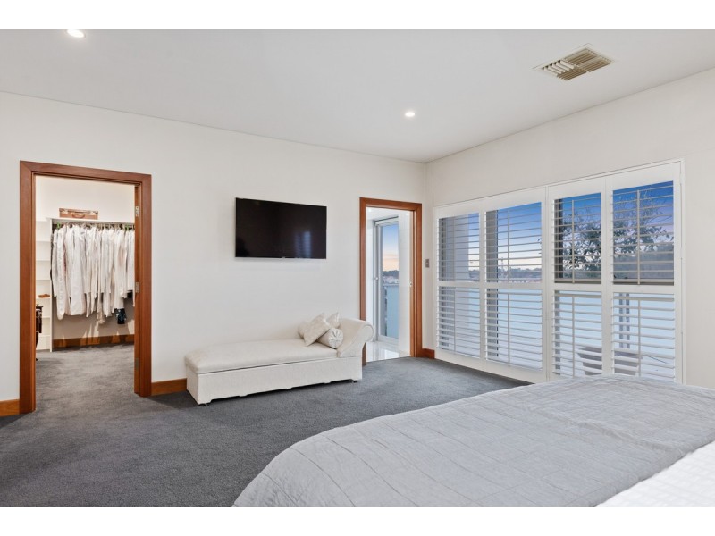 34a Seaview Road, Tennyson SA 5022