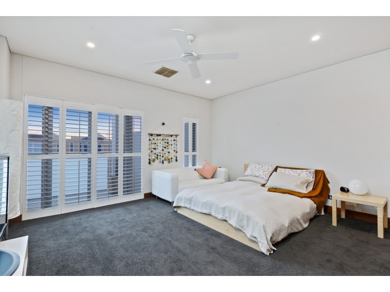 34a Seaview Road, Tennyson SA 5022