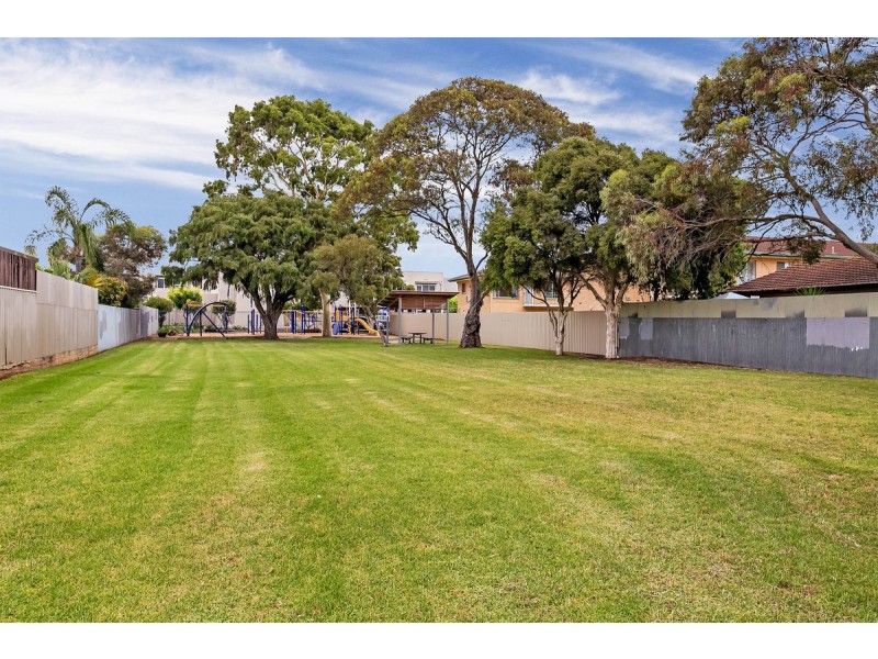 32/185 Tapleys Hill Road, Seaton SA 5023
