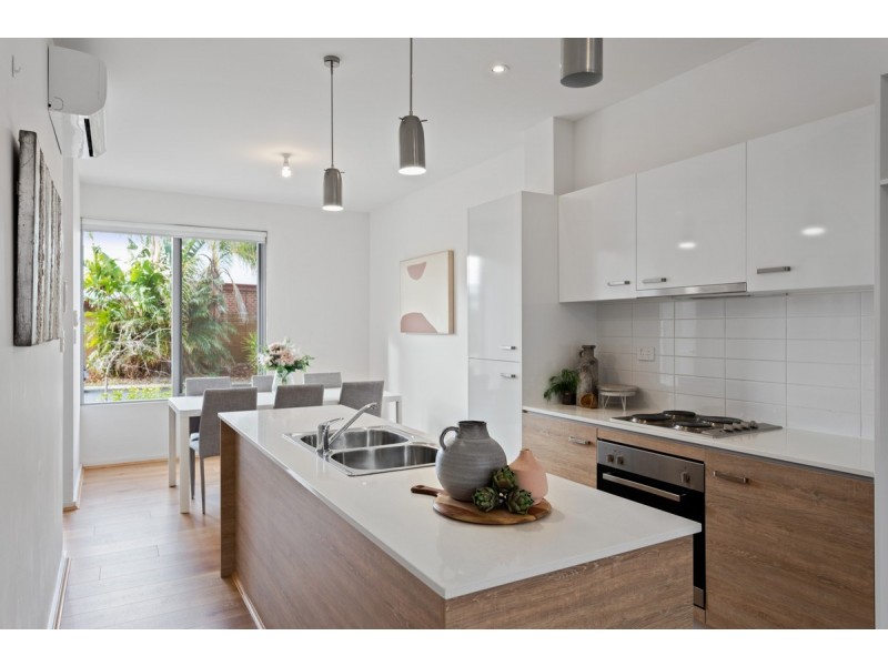 5/7 St Kitts Place, Mawson Lakes SA 5095