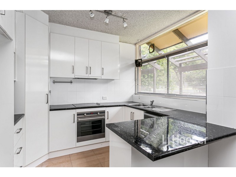 2/41 Lochside Drive, West Lakes SA 5021