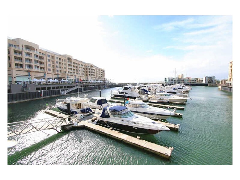 602 The Platinum Apartments, Glenelg SA 5045