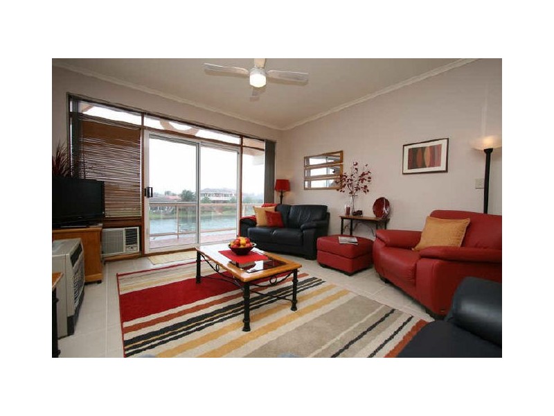 8/10 Sunrise Court, West Lakes SA 5021