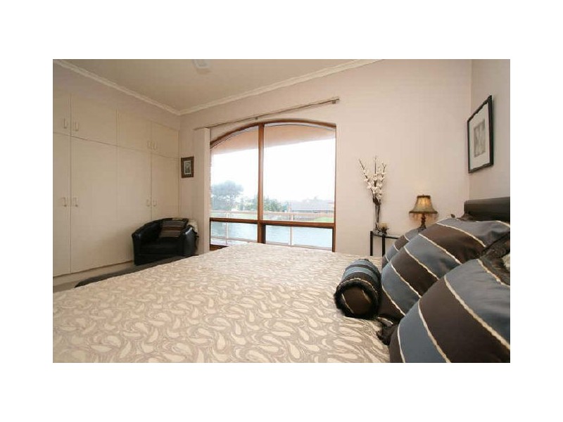 8/10 Sunrise Court, West Lakes SA 5021