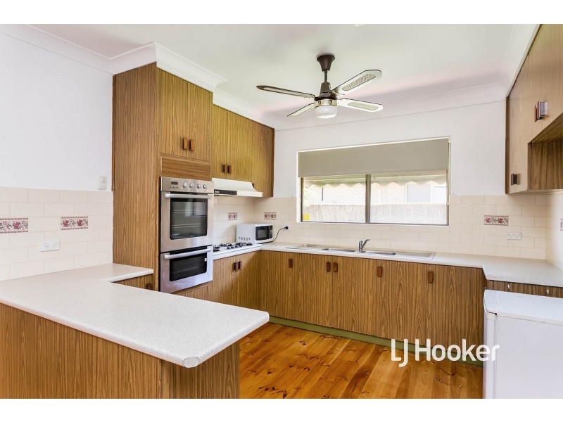 2 Laver Crescent, West Lakes Shore SA 5020