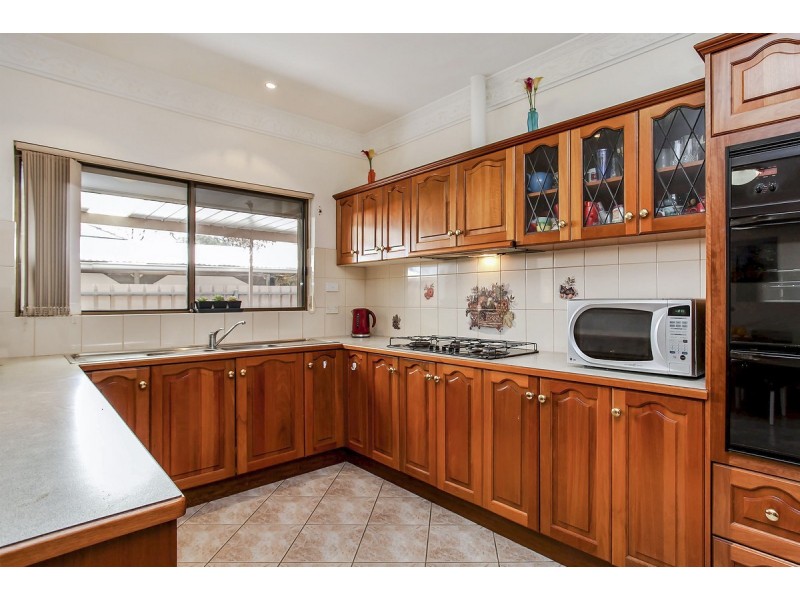 5 Dunstan Court, Pennington SA 5013