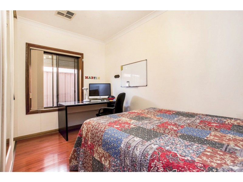 5 Dunstan Court, Pennington SA 5013