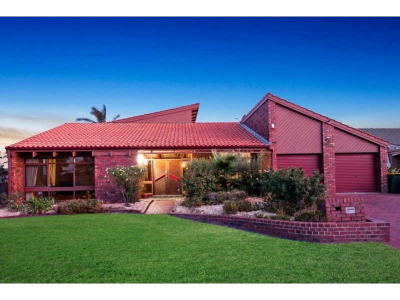 13 Antigua Grove, West Lakes SA 5021